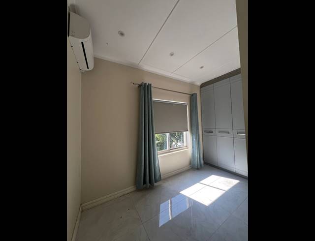 2 BEDROOM APARTMENT TO LET IN ESSENWOOD